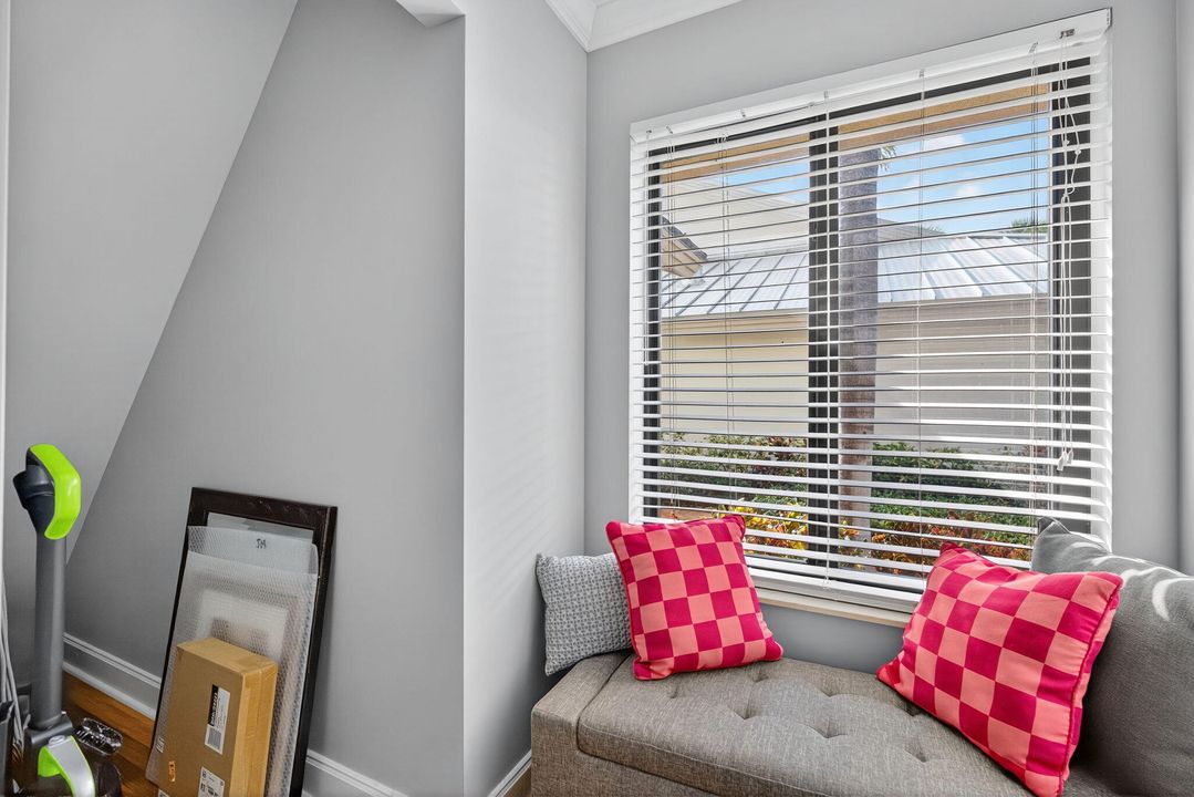 For Sale: $1,349,000 (4 beds, 2 baths, 2189 Square Feet)