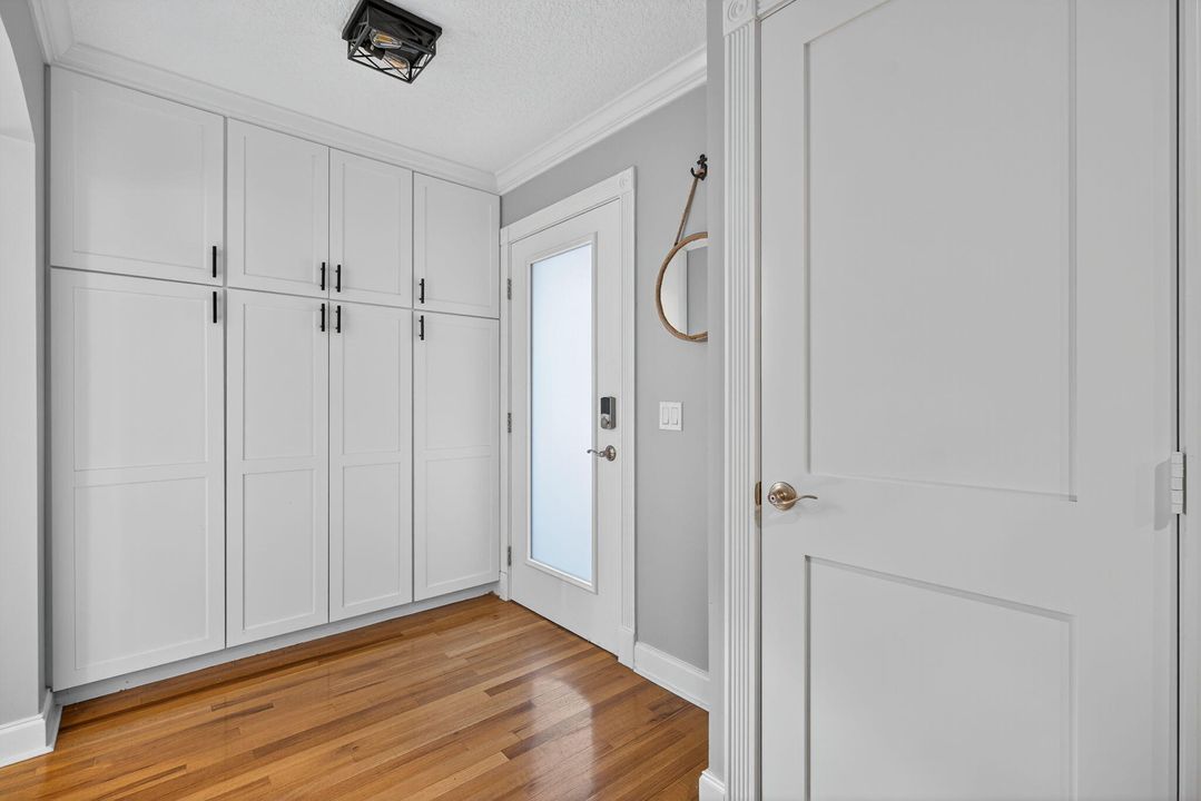 For Sale: $1,349,000 (4 beds, 2 baths, 2189 Square Feet)