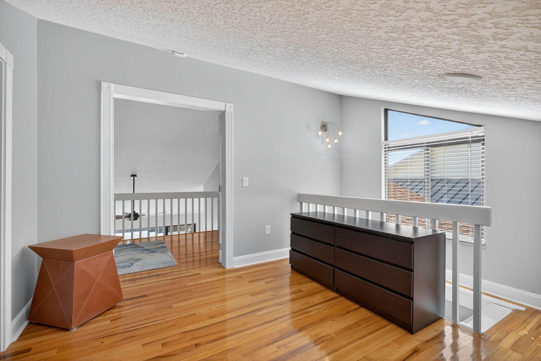 For Sale: $1,349,000 (4 beds, 2 baths, 2189 Square Feet)