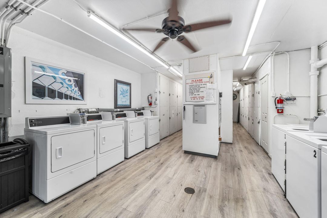 待售: $320,000 (1 贝兹, 1 浴室, 640 平方英尺)