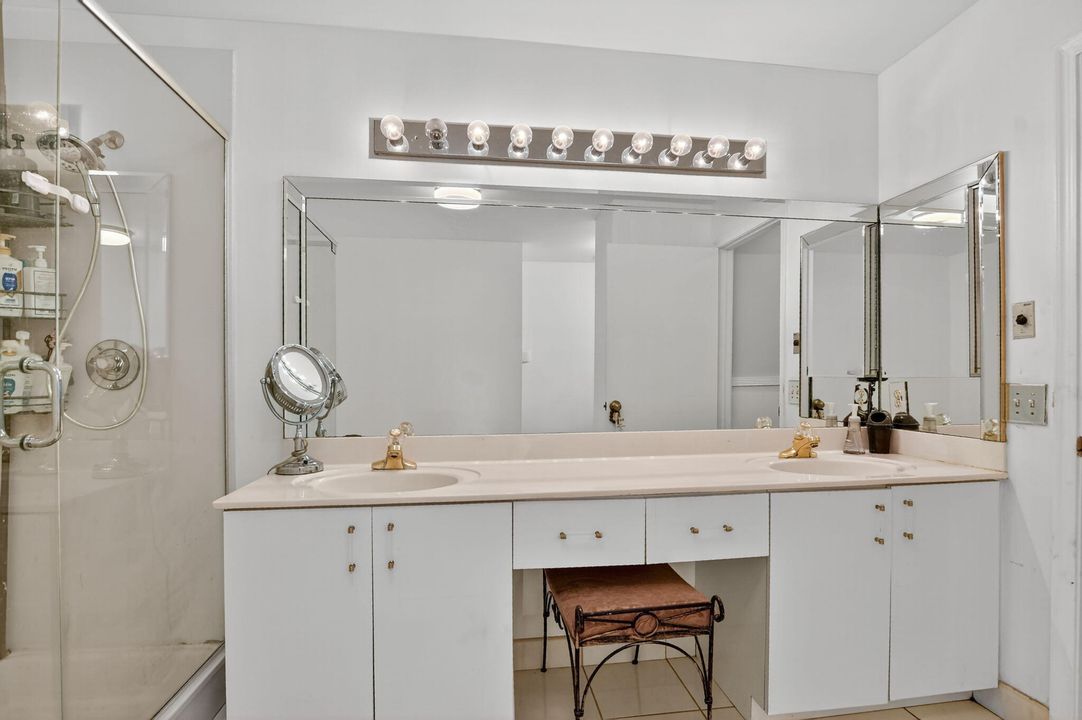 待售: $450,000 (3 贝兹, 2 浴室, 2149 平方英尺)