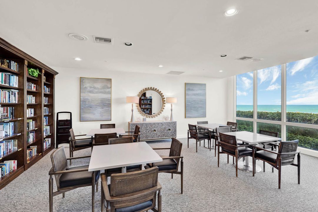 For Sale: $1,075,000 (3 beds, 2 baths, 1929 Square Feet)