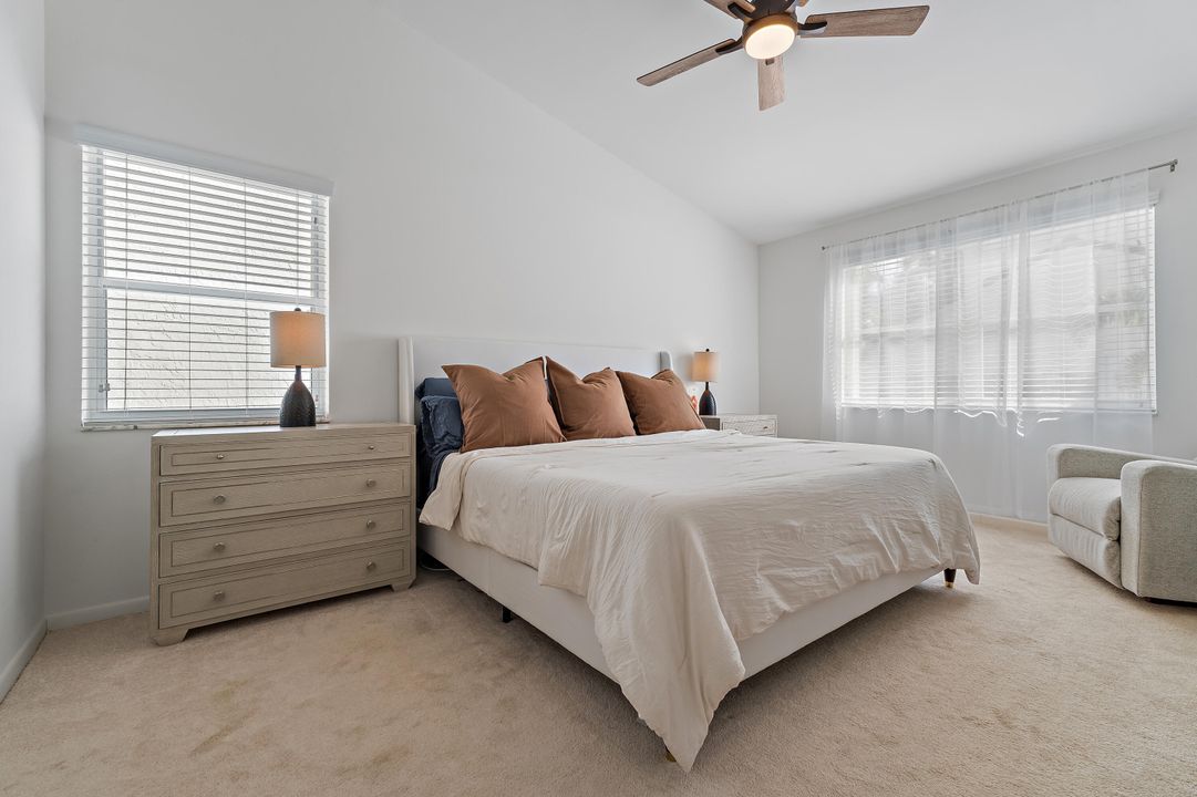 Activo con contrato: $685,000 (3 camas, 2 baños, 1801 Pies cuadrados)