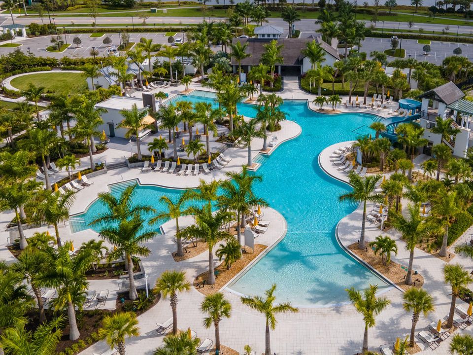 待售: $585,000 (3 贝兹, 2 浴室, 2042 平方英尺)