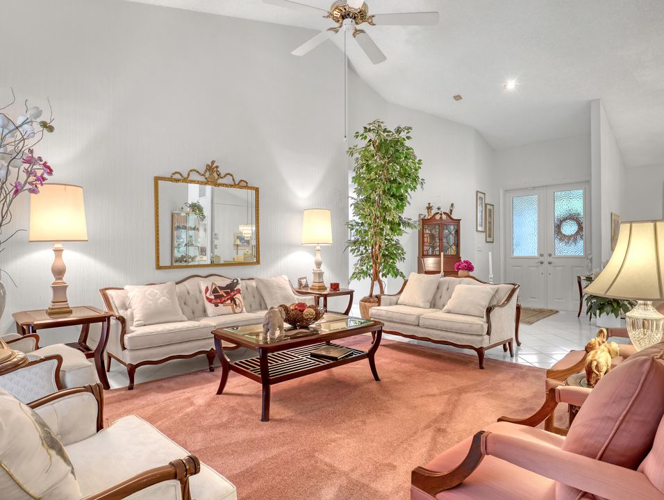 For Sale: $750,000 (3 beds, 2 baths, 2095 Square Feet)