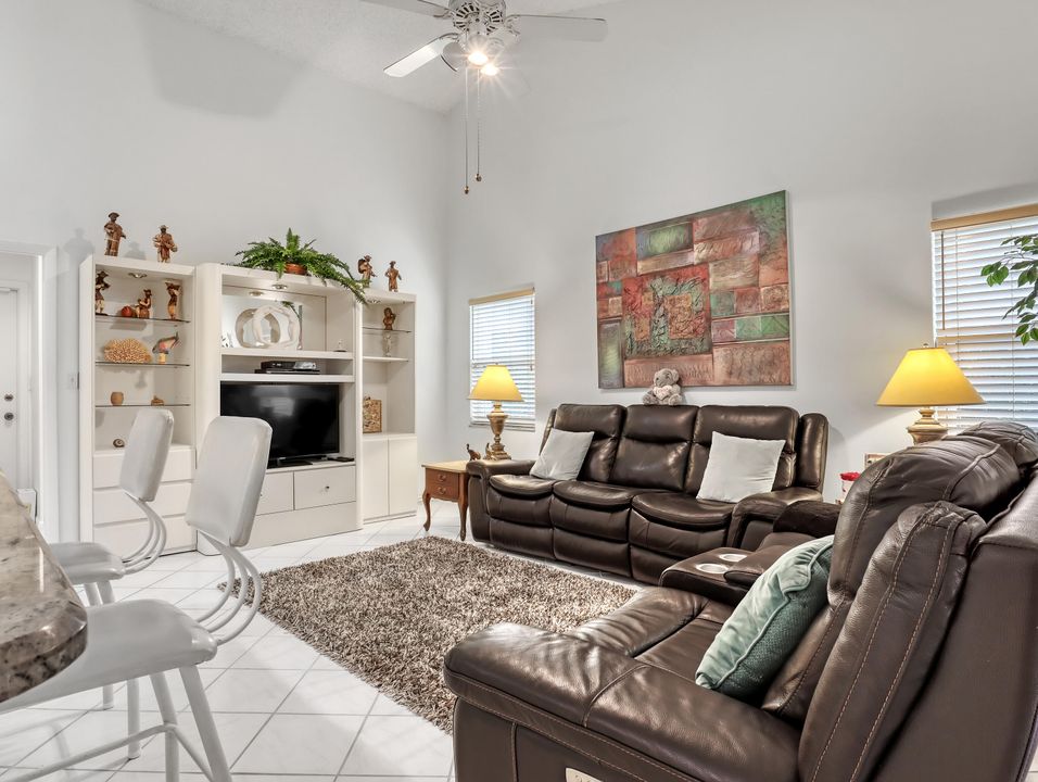 For Sale: $750,000 (3 beds, 2 baths, 2095 Square Feet)