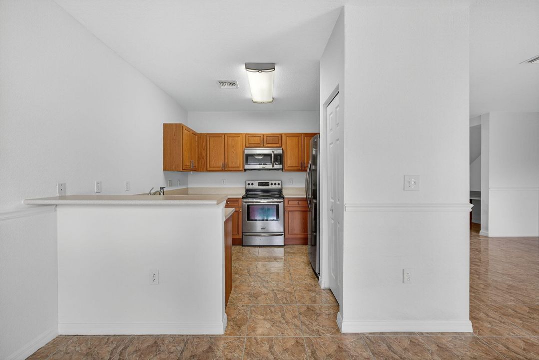 En Venta: $300,000 (3 camas, 2 baños, 1543 Pies cuadrados)