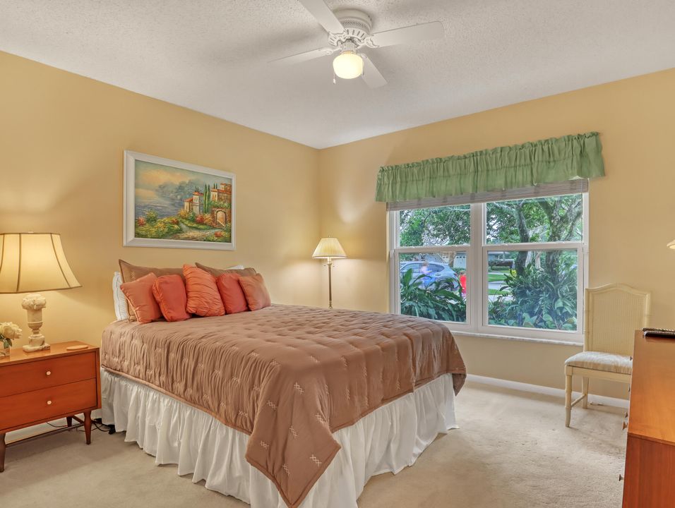 For Sale: $750,000 (3 beds, 2 baths, 2095 Square Feet)