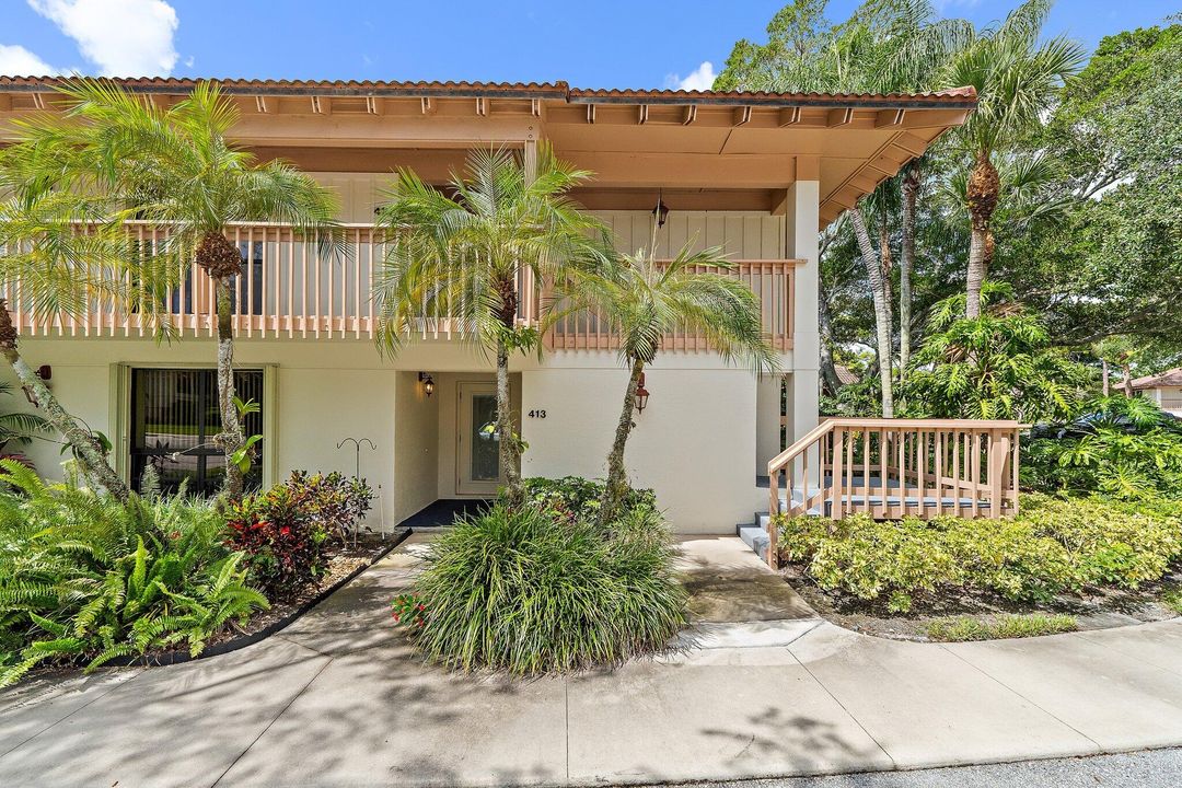 For Rent: $8,500 (2 beds, 2 baths, 1366 Square Feet)