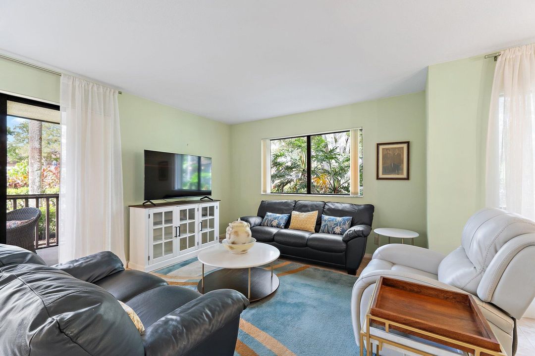 For Rent: $8,500 (2 beds, 2 baths, 1366 Square Feet)