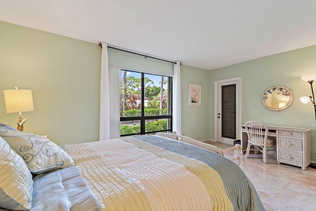 For Rent: $8,500 (2 beds, 2 baths, 1366 Square Feet)