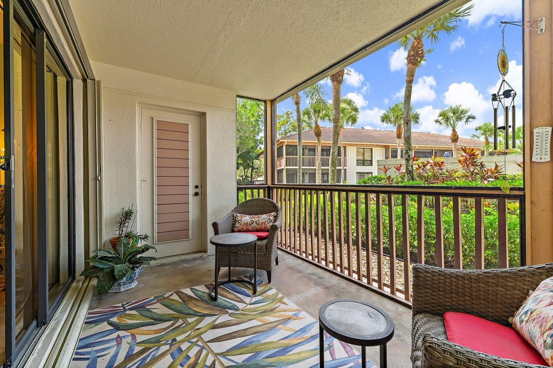 For Rent: $8,500 (2 beds, 2 baths, 1366 Square Feet)