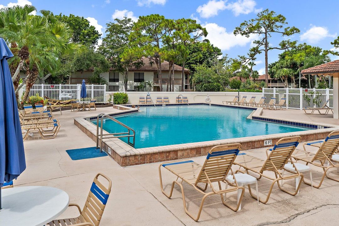 For Rent: $8,500 (2 beds, 2 baths, 1366 Square Feet)