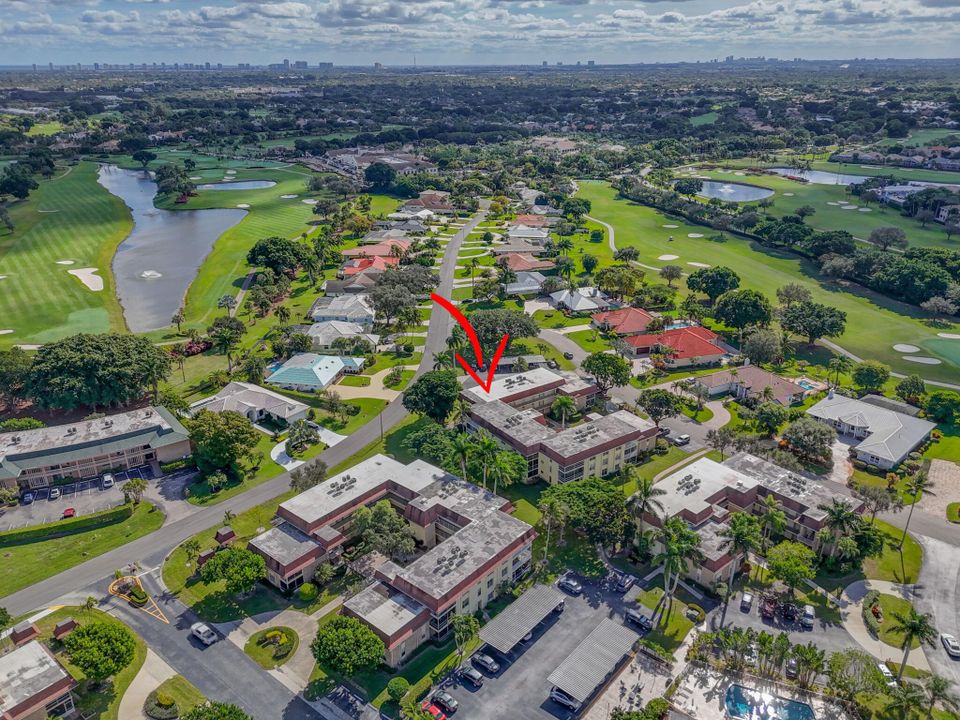 待售: $239,000 (2 贝兹, 2 浴室, 1162 平方英尺)