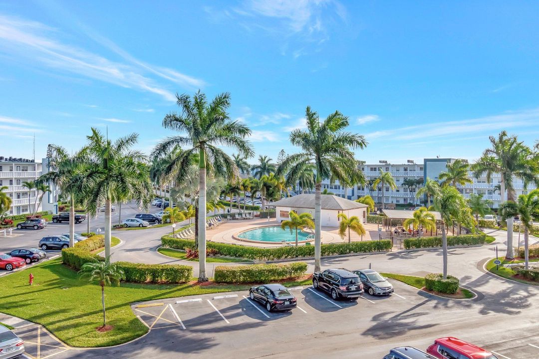 待售: $129,900 (2 贝兹, 1 浴室, 861 平方英尺)