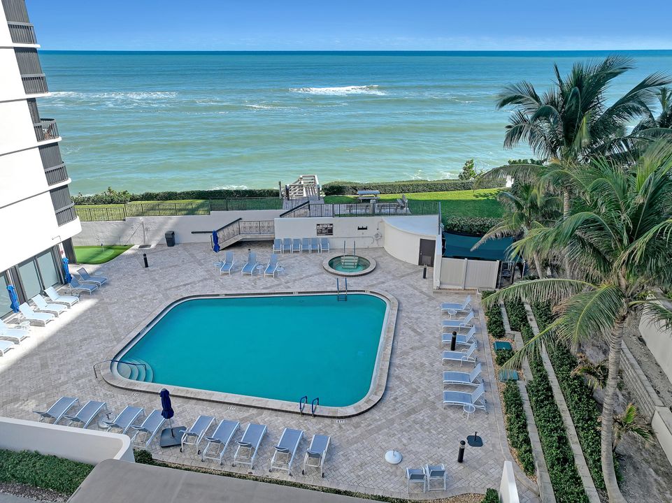 На продажу: $599,000 (2 спален, 2 ванн, 1291 Квадратных фут)