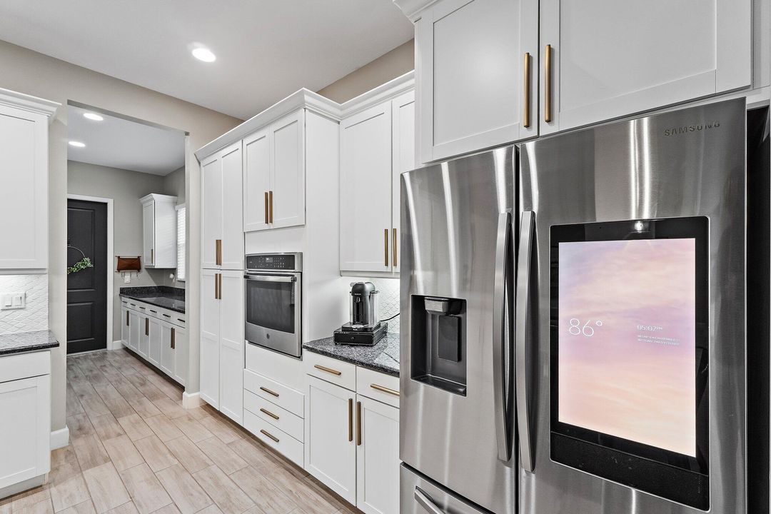 待售: $929,500 (5 贝兹, 4 浴室, 3023 平方英尺)