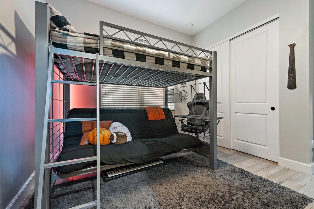 待售: $929,500 (5 贝兹, 4 浴室, 3023 平方英尺)