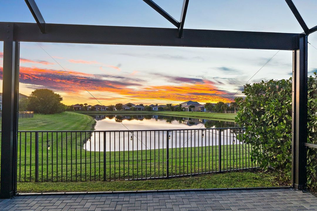 待售: $929,500 (5 贝兹, 4 浴室, 3023 平方英尺)