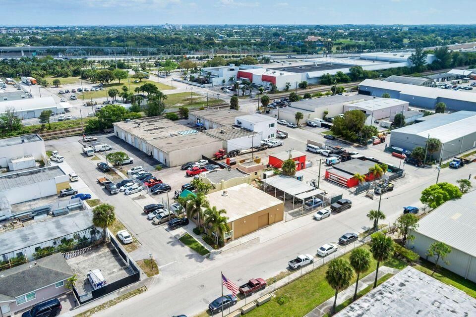 На продажу: $1,395,000 (0 спален, 0 ванн, 2420 Квадратных фут)