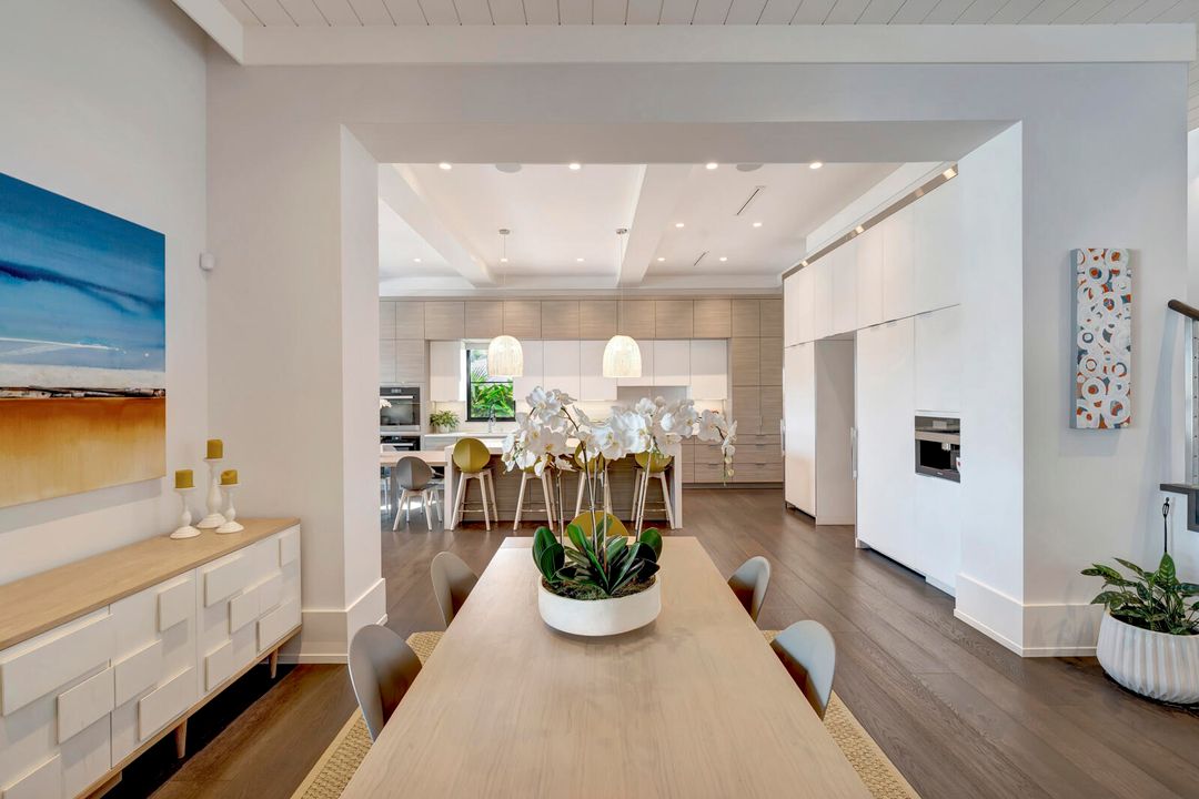 For Sale: $9,400,000 (5 beds, 4 baths, 6258 Square Feet)