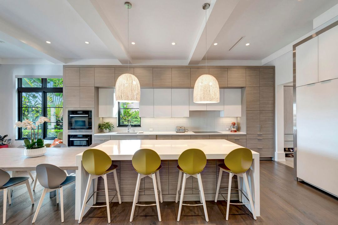 For Sale: $9,400,000 (5 beds, 4 baths, 6258 Square Feet)