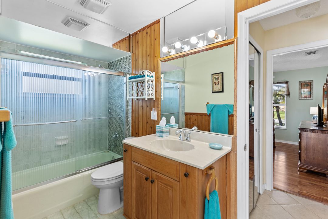 Activo con contrato: $365,000 (2 camas, 2 baños, 1244 Pies cuadrados)