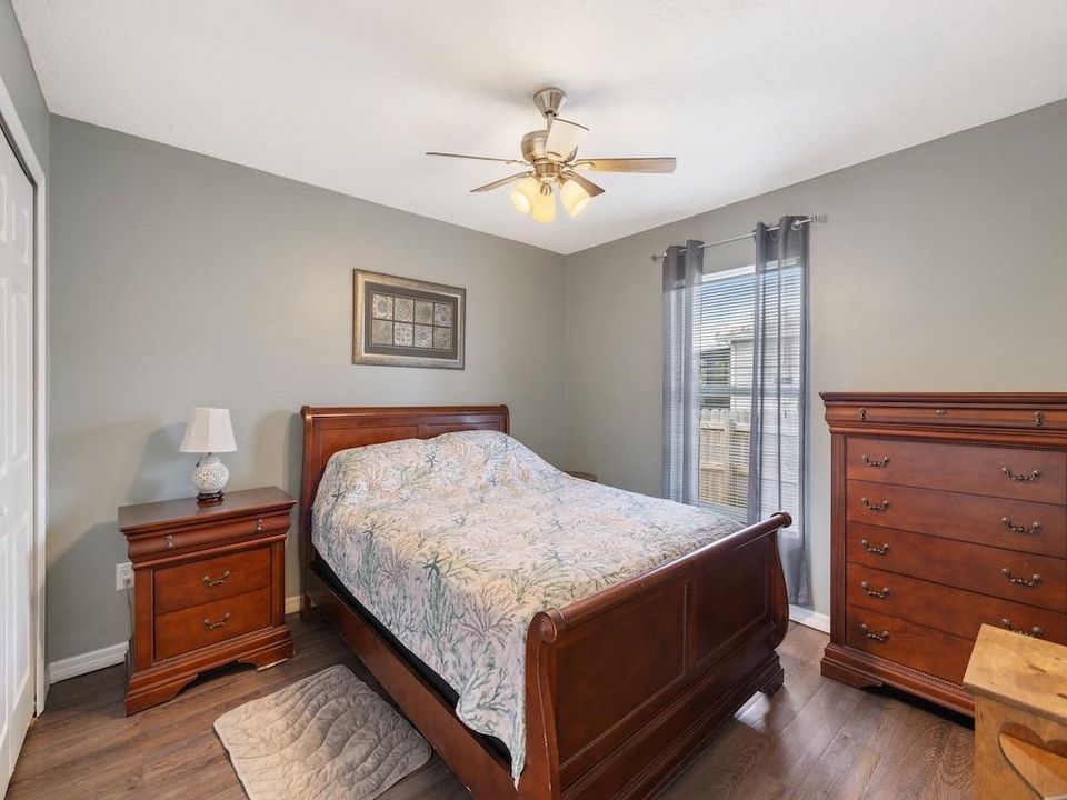 На продажу: $375,000 (3 спален, 2 ванн, 1902 Квадратных фут)