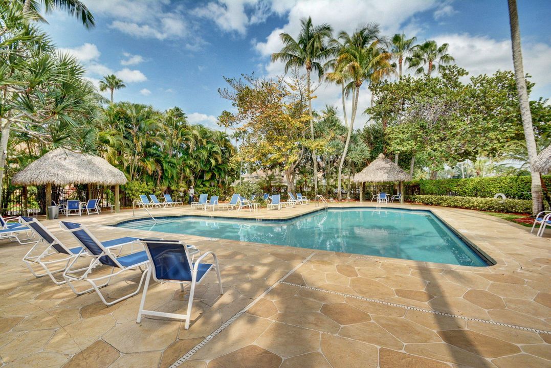 待售: $450,000 (3 贝兹, 2 浴室, 2149 平方英尺)