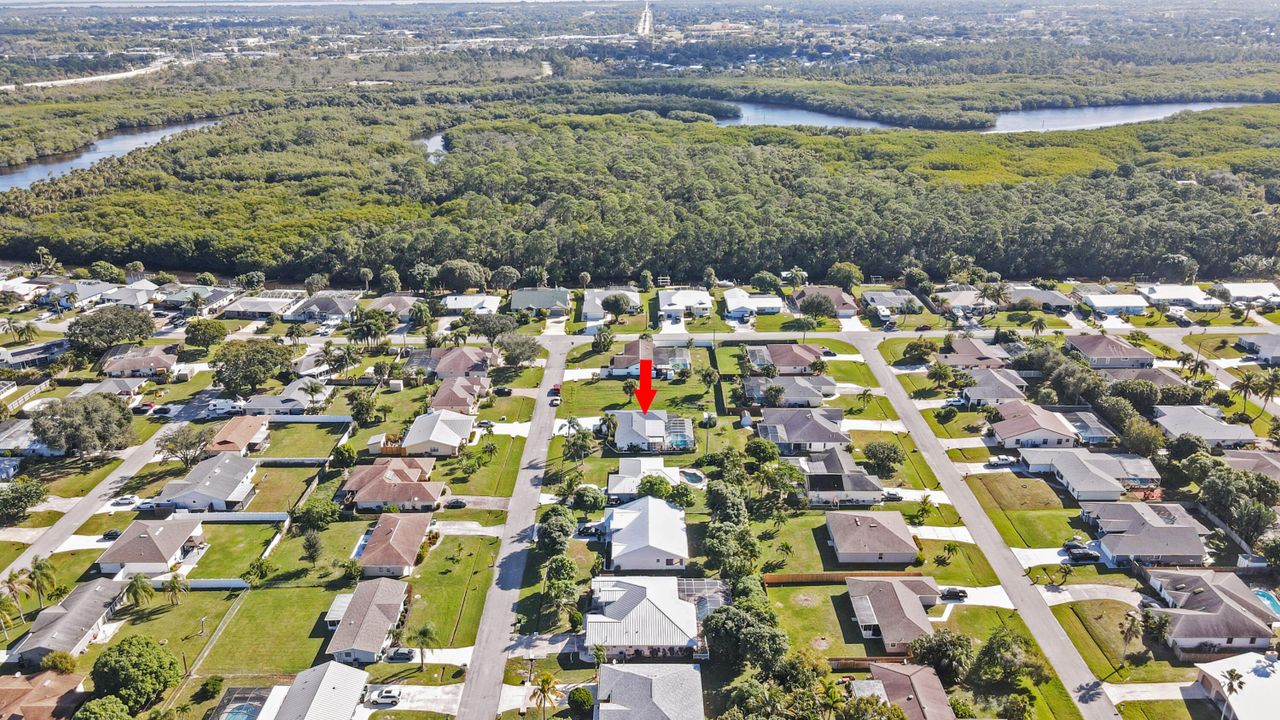 Activo con contrato: $365,000 (2 camas, 2 baños, 1244 Pies cuadrados)