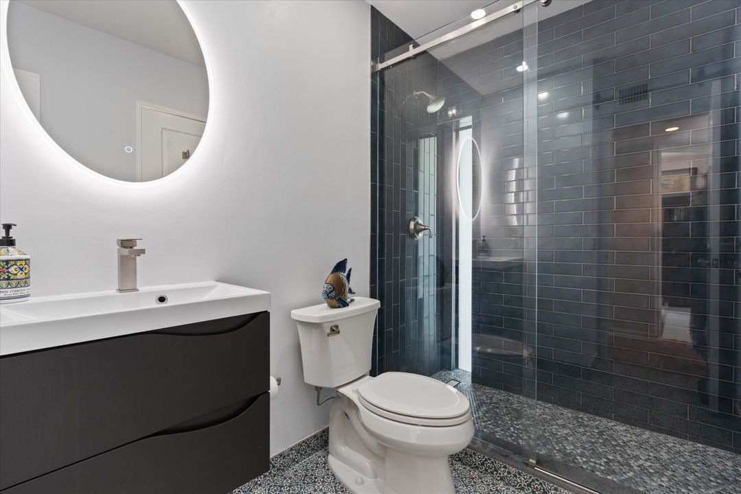 На продажу: $2,748,000 (4 спален, 3 ванн, 3954 Квадратных фут)