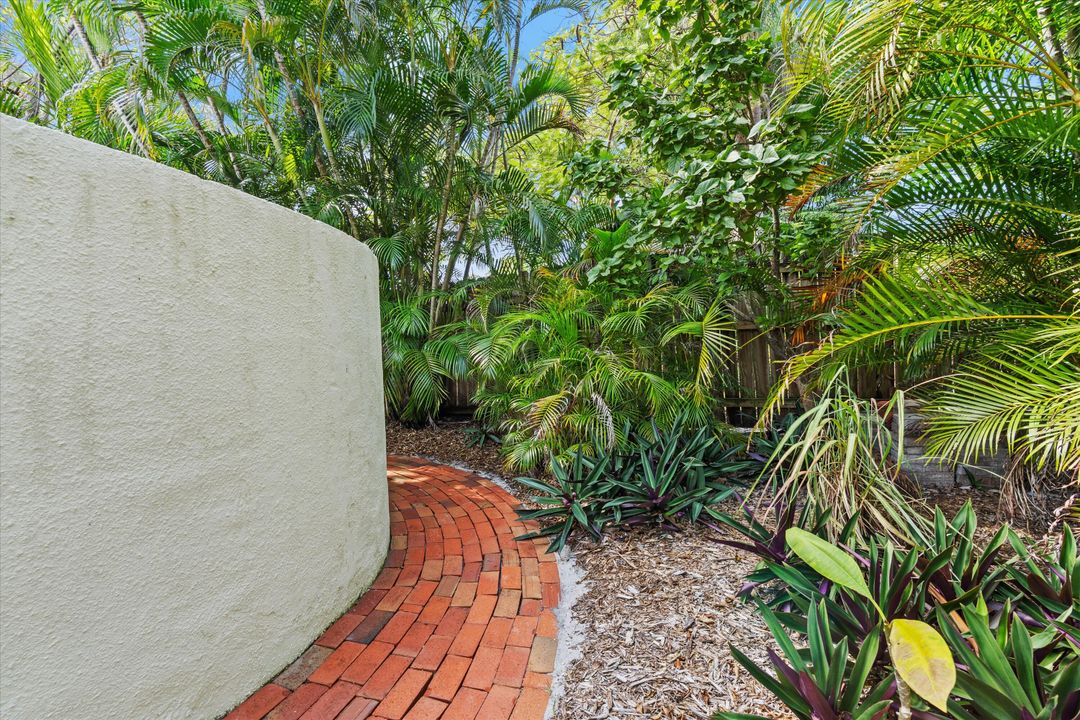 На продажу: $2,748,000 (4 спален, 3 ванн, 3954 Квадратных фут)