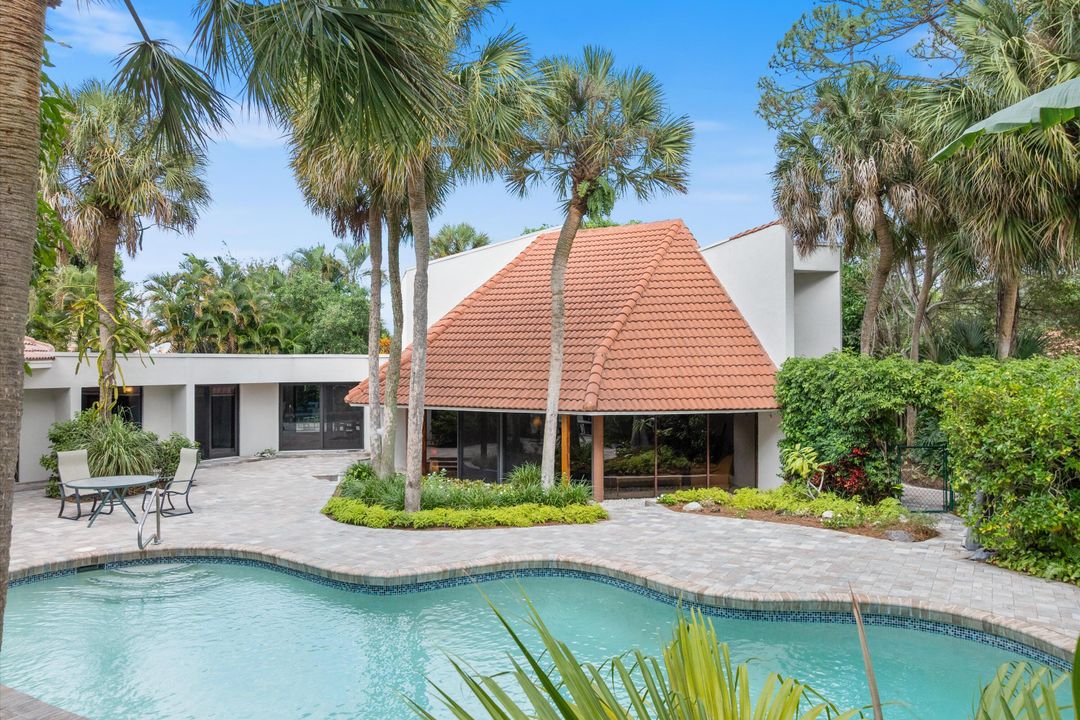 На продажу: $2,748,000 (4 спален, 3 ванн, 3954 Квадратных фут)