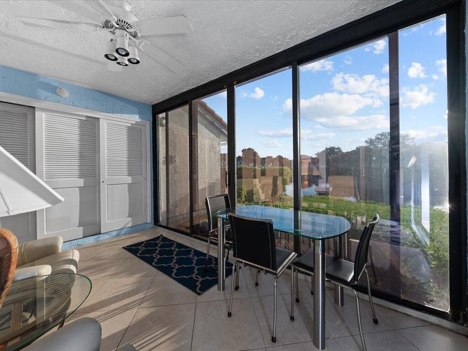 合同活跃: $2,299 (2 贝兹, 2 浴室, 1131 平方英尺)