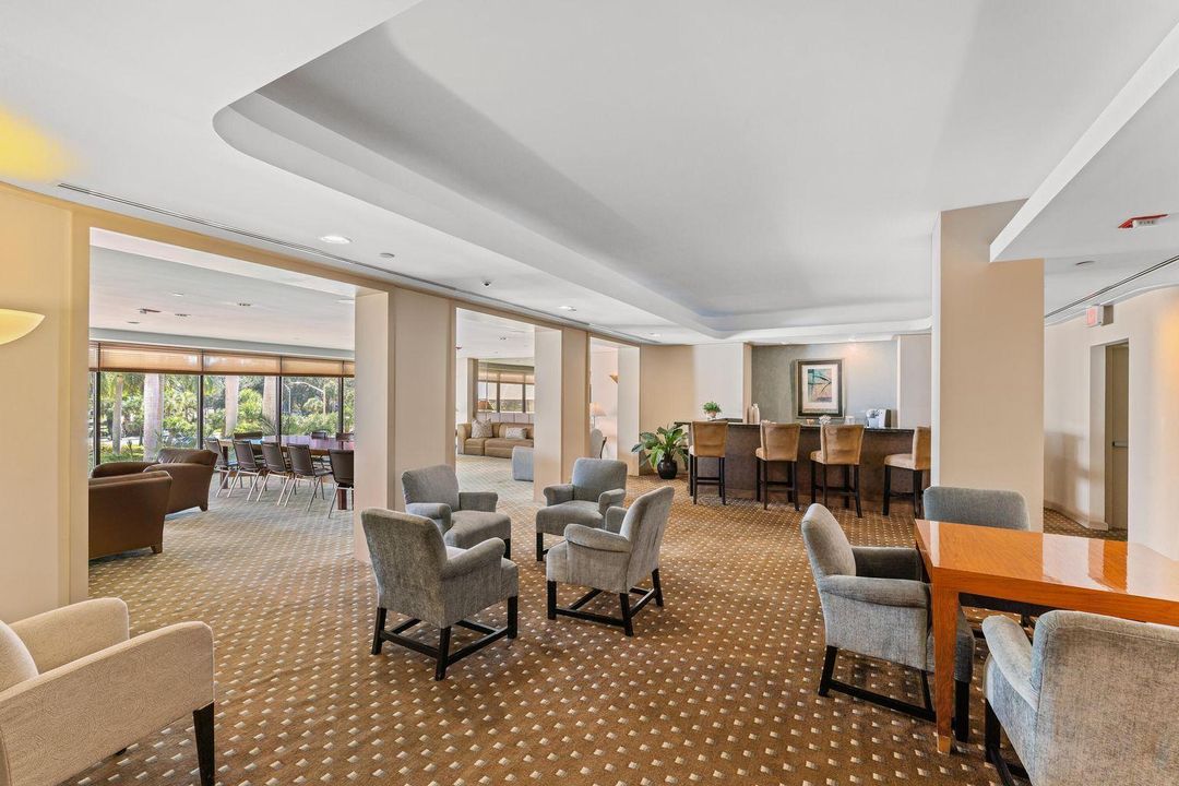 出租: $10,000 (2 贝兹, 2 浴室, 2091 平方英尺)