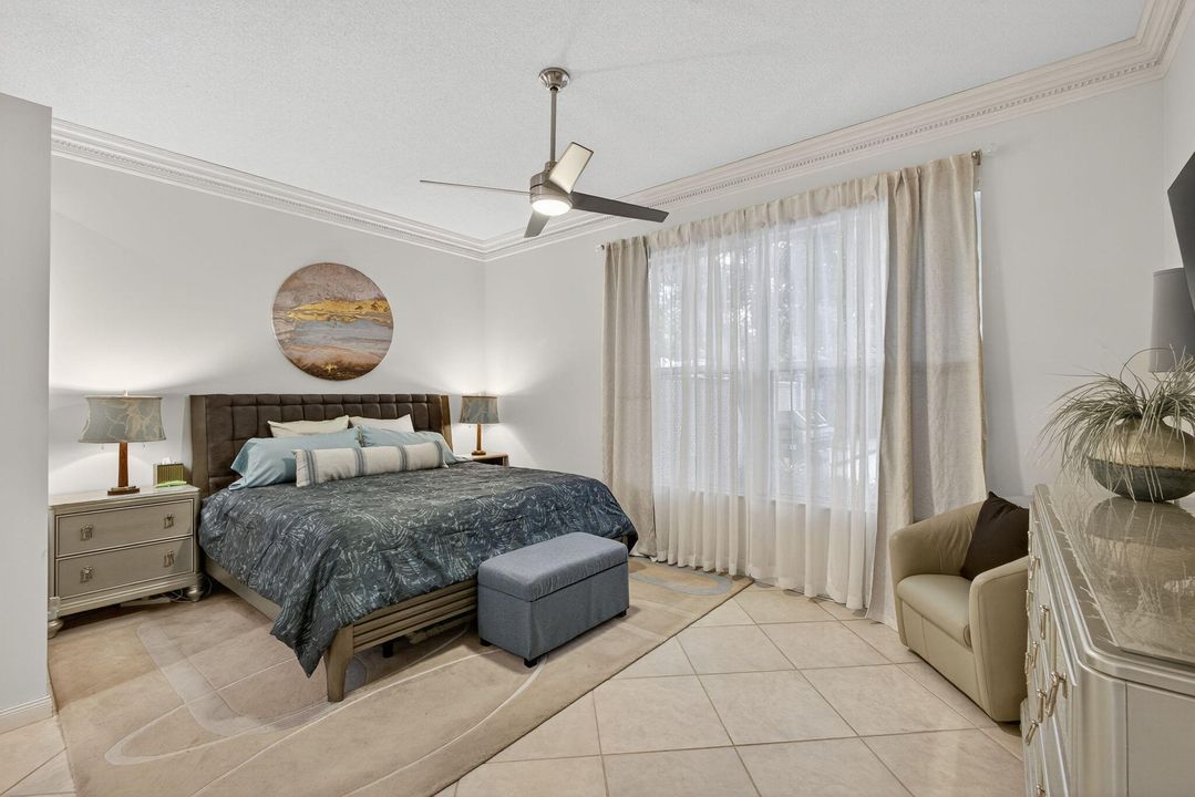 For Sale: $769,000 (3 beds, 2 baths, 1974 Square Feet)