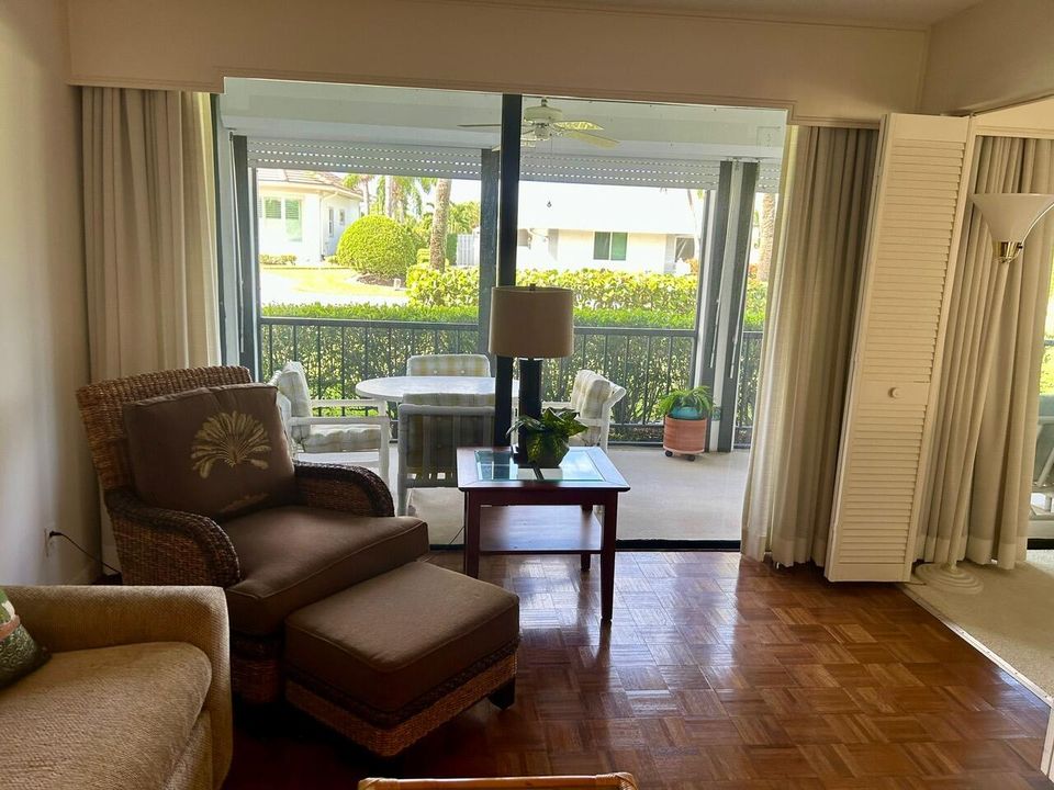 En Renta: $3,800 (2 camas, 2 baños, 1900 Pies cuadrados)