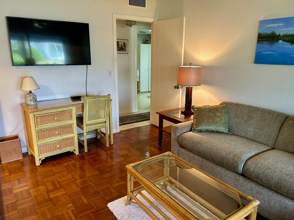 En Renta: $3,800 (2 camas, 2 baños, 1900 Pies cuadrados)