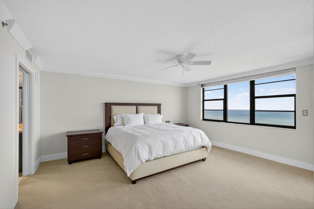 待售: $879,000 (2 贝兹, 2 浴室, 1295 平方英尺)