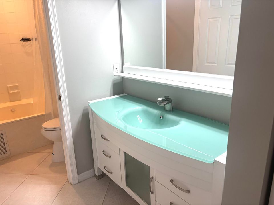 На продажу: $475,000 (3 спален, 2 ванн, 1292 Квадратных фут)