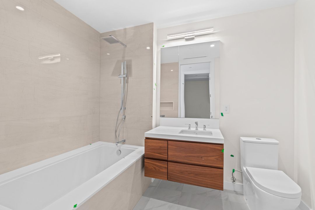 For Sale: $7,087,000 (3 beds, 3 baths, 4265 Square Feet)