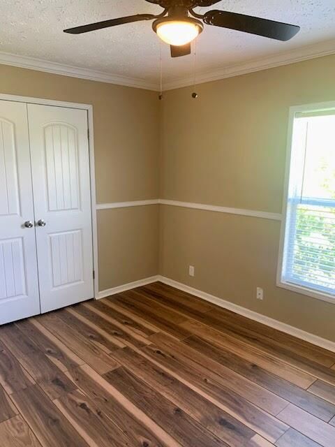 For Sale: $57,000 (2 beds, 1 baths, 742 Square Feet)