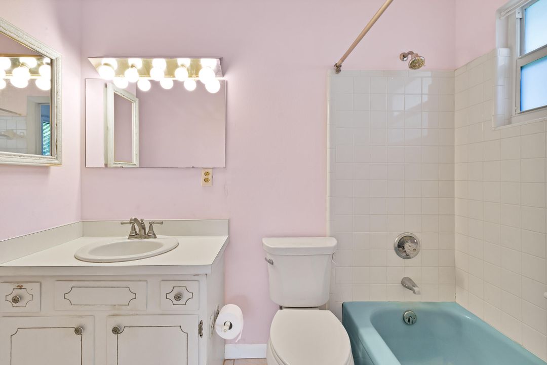 For Sale: $250,000 (2 beds, 2 baths, 1224 Square Feet)