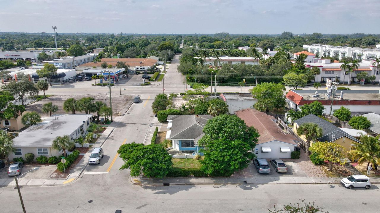 En Venta: $425,525 (2 camas, 2 baños, 1425 Pies cuadrados)