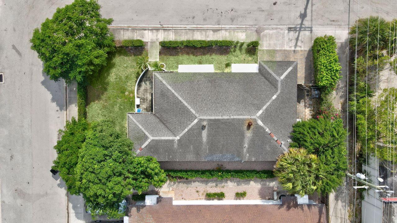 En Venta: $425,525 (2 camas, 2 baños, 1425 Pies cuadrados)