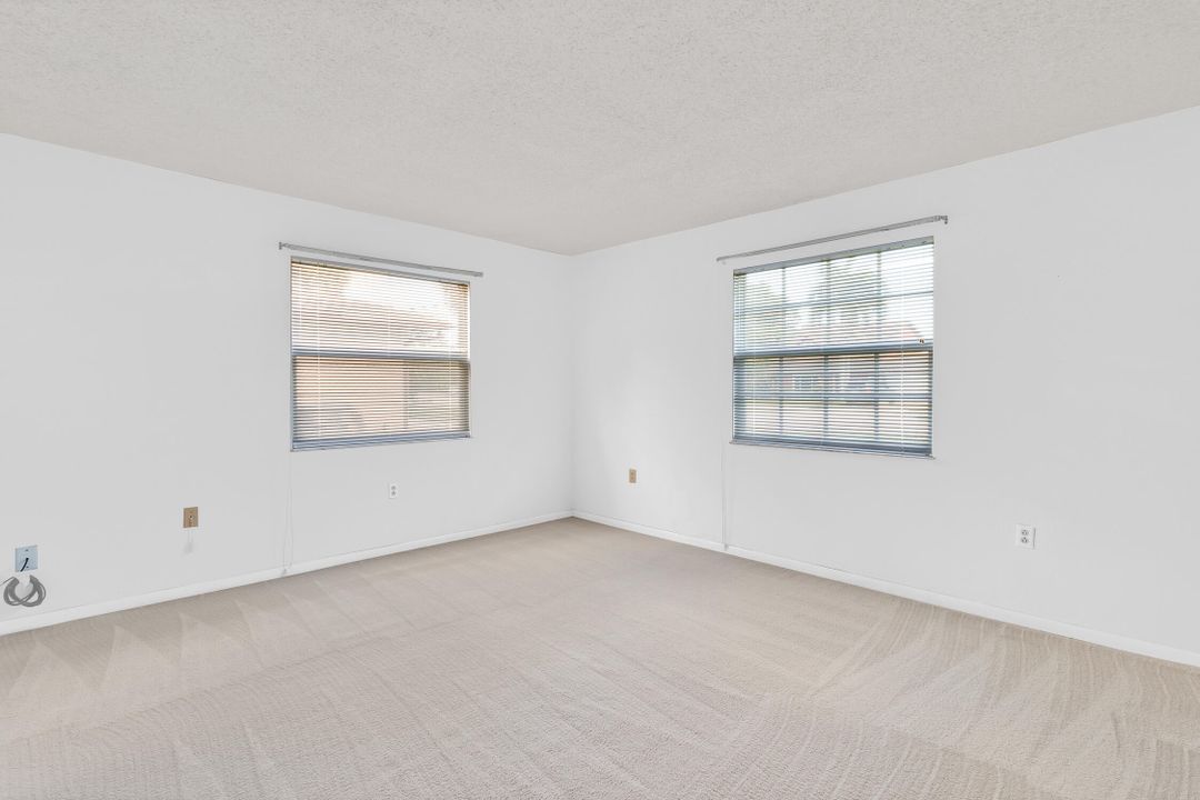 For Sale: $250,000 (2 beds, 2 baths, 1224 Square Feet)