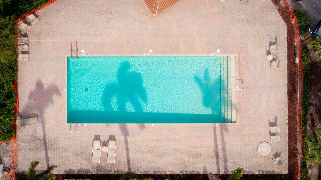 En Venta: $425,000 (3 camas, 2 baños, 2031 Pies cuadrados)