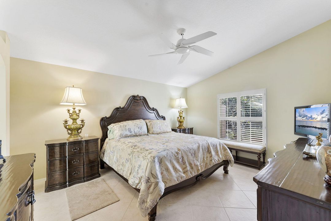 Activo con contrato: $475,000 (2 camas, 2 baños, 1722 Pies cuadrados)