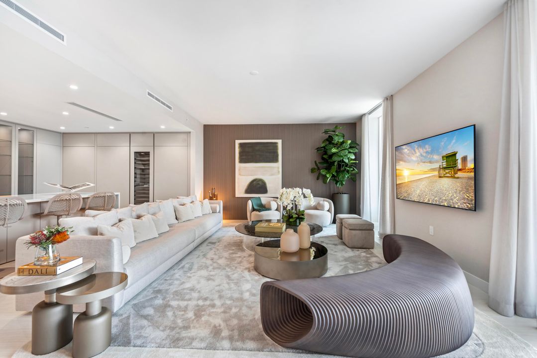 For Sale: $5,035,000 (3 beds, 3 baths, 3241 Square Feet)