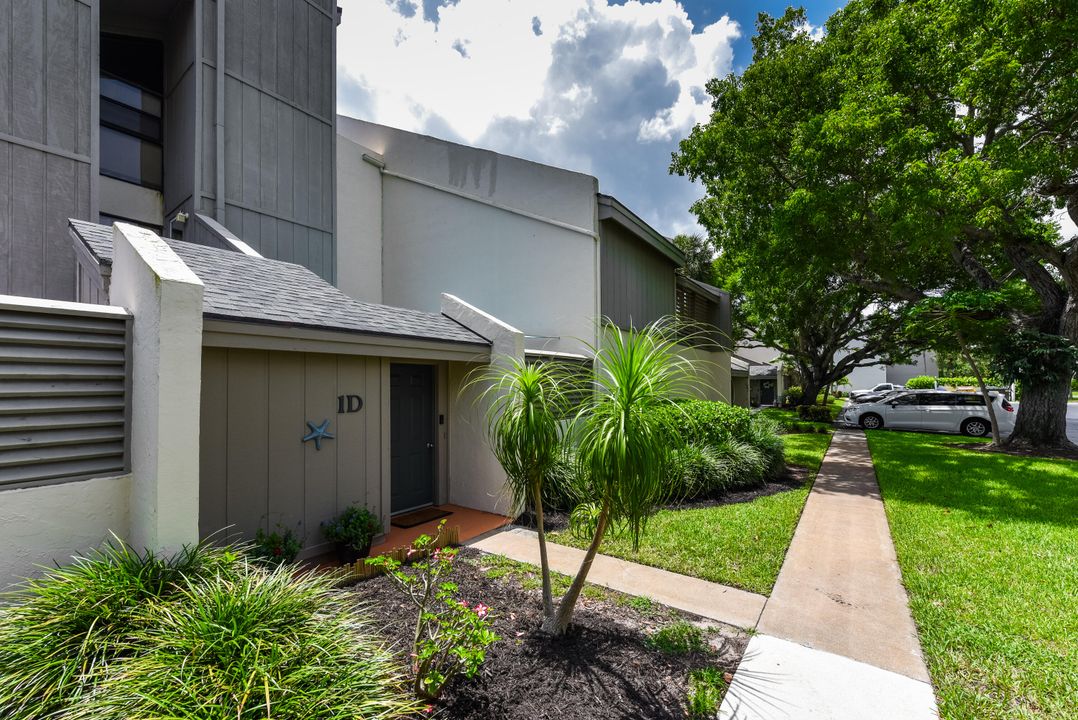 На продажу: $329,000 (1 спален, 1 ванн, 740 Квадратных фут)